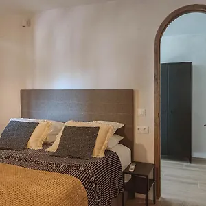 malaga-stylish-beach-apartments-with-sea-views.1costadelsol.com/